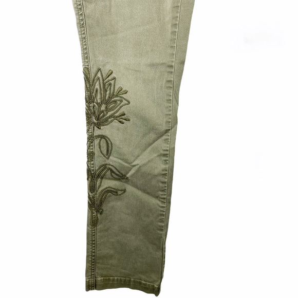 LUCKY BRAND Olive Green Cargo Ankle Cropped 2 / 26 - Picture 3 of 8